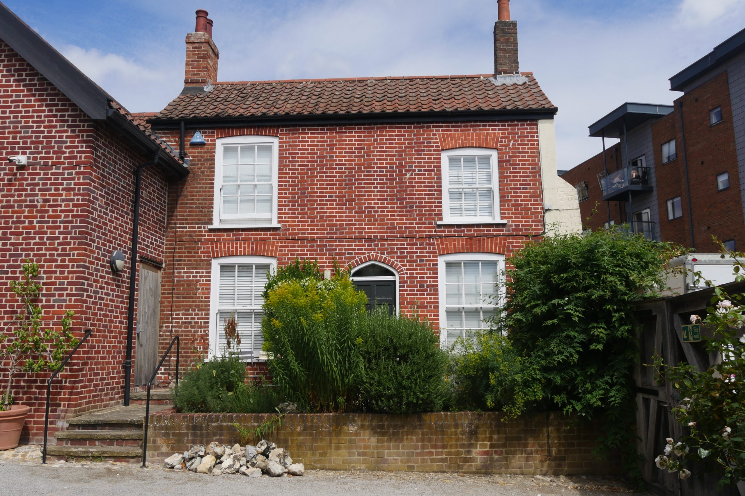 Dragon Hall Cottage (c) National Centre for Writing